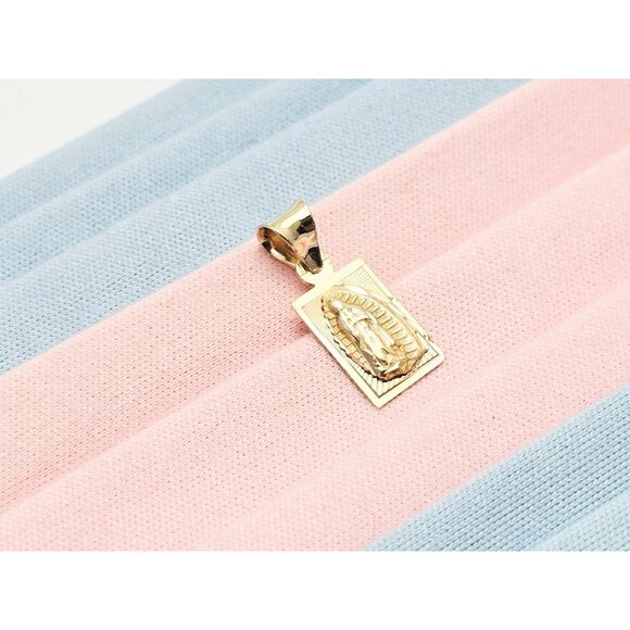 Unique 14K Karat Solid Yellow Gold Religious Rectangle Saint Mary Charm Pendant - Picture 1 of 12